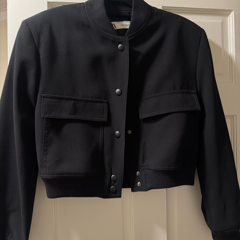 Elegant Women's Black Bomber Jacket